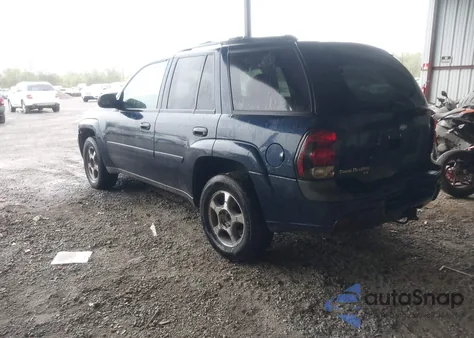 2007 Chevrolet Trailblazer Ls from USA, damaged, VIN 1GNDT13S872175565